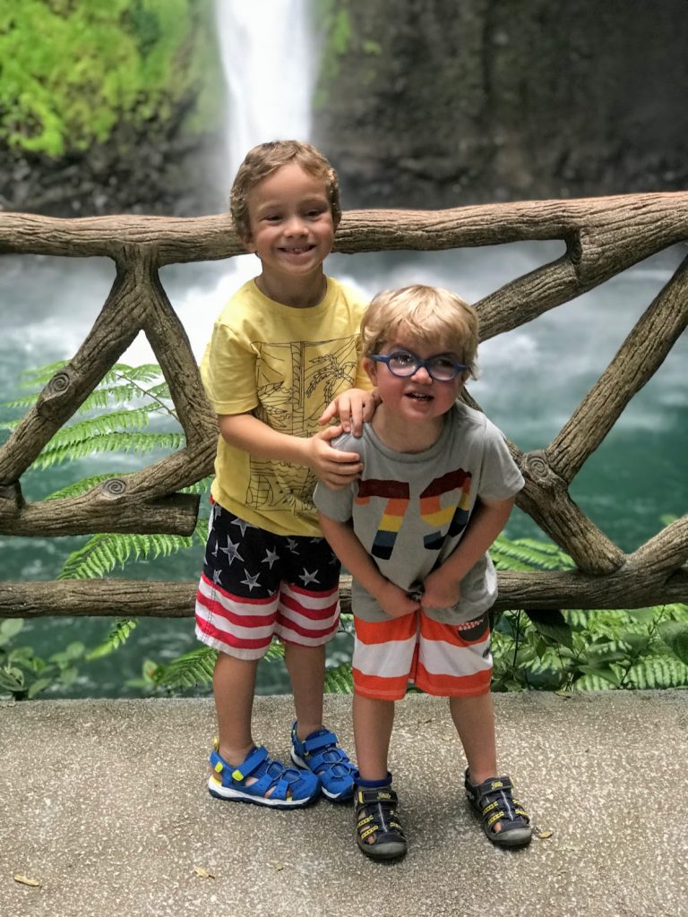 Kids in front of Fortuna Waterfall